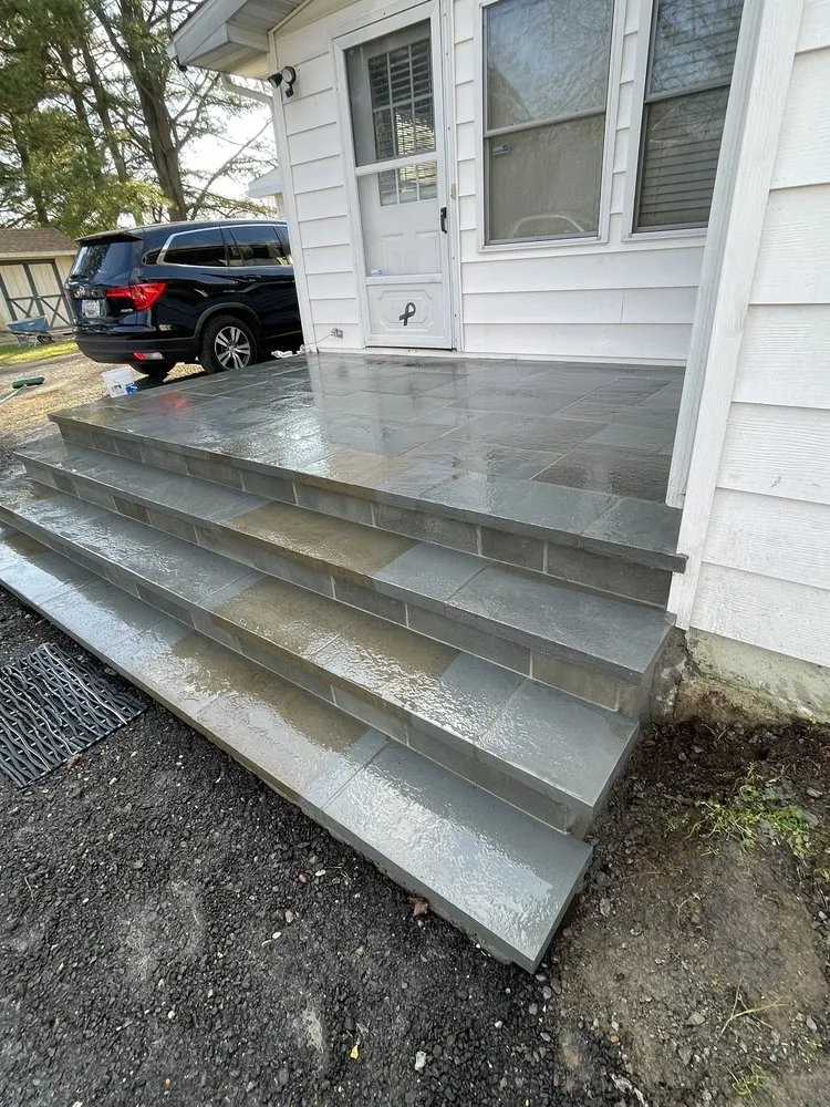 Reliable lawn mowing service in Annapolis, MD by Nelson Landscaping Stone & Patios