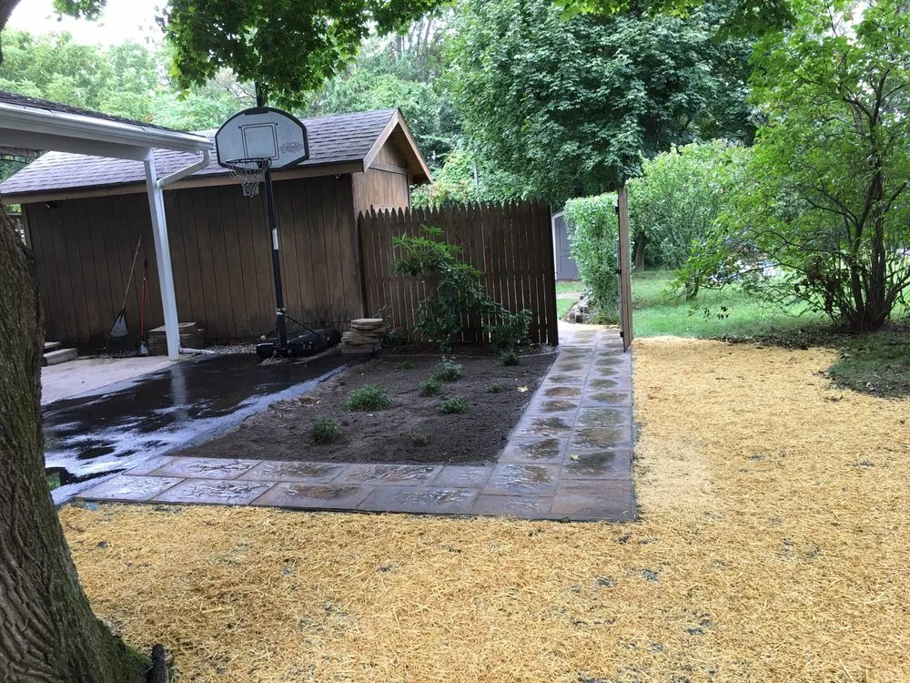 Reliable lawn care service experts serving Kingston, NY - Nelson's Landscaping & Construction