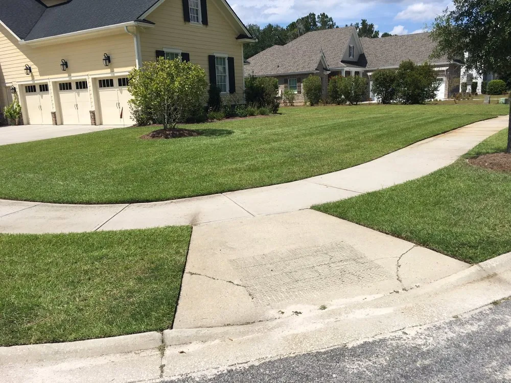Affordable landscape installation experts serving Vernonburg, GA - Nelson’s Lawn Care And Landscaping