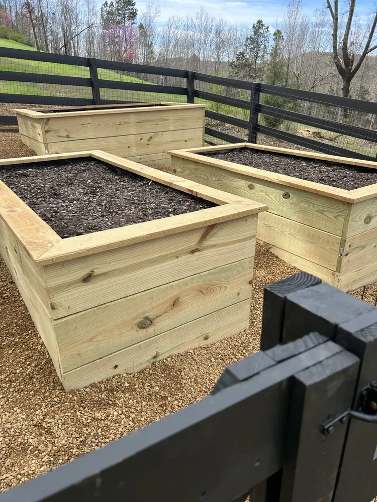 Top-rated landscape design experts serving Rome, GA - Nelson’s Lawn Care