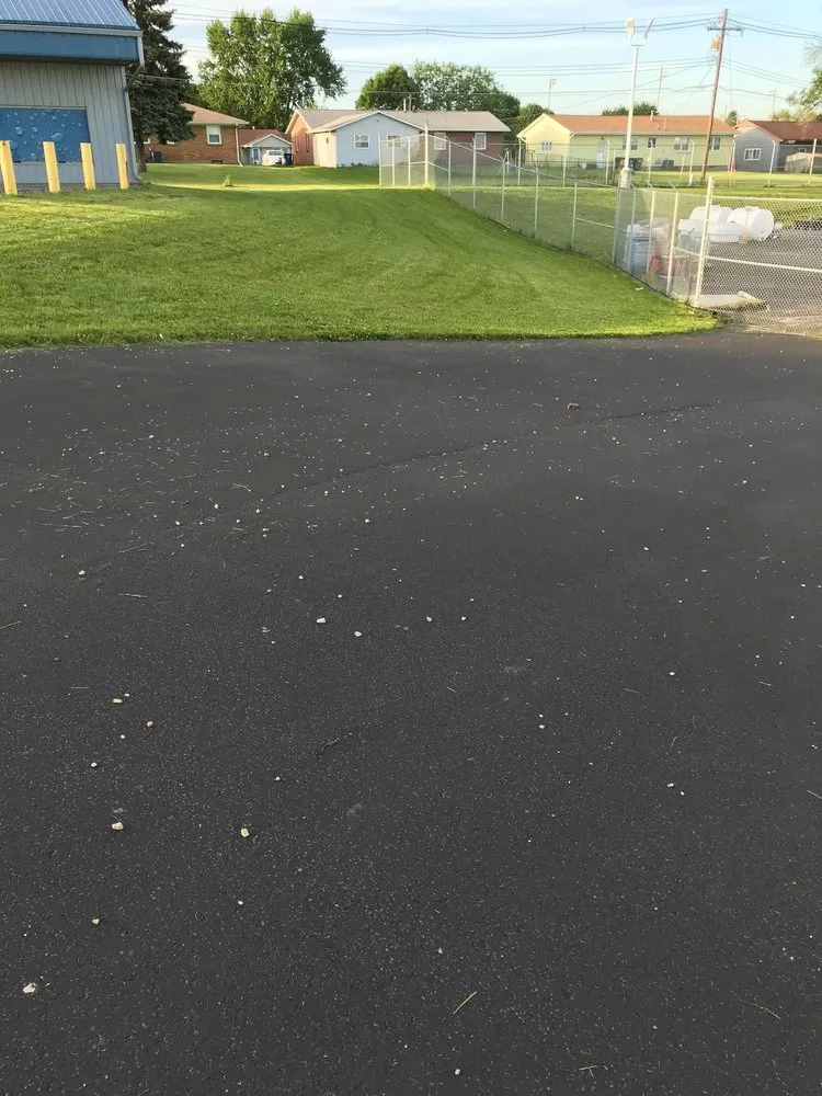 Reliable landscaping services experts serving Fulton, IL - Nemo lawn care service