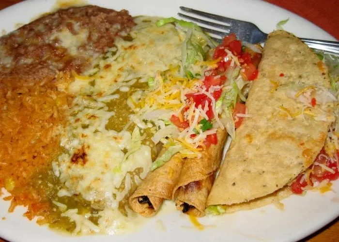 Expert landscape design in palmdale, CA by Neptune Lighting & Designs