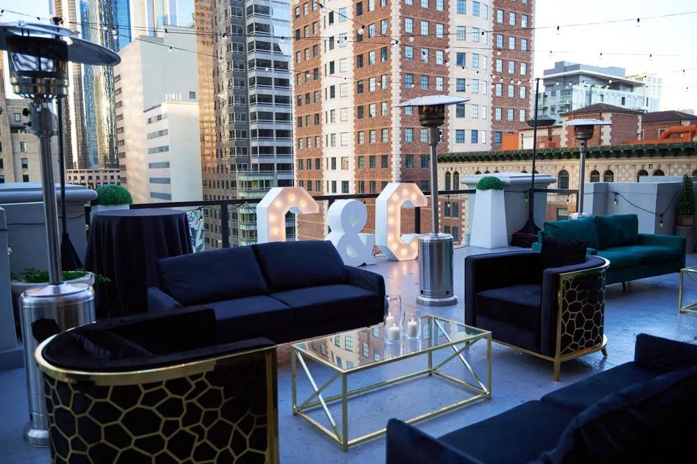 Affordable outdoor landscaping experts serving palmdale, CA - Neptune Lighting & Designs