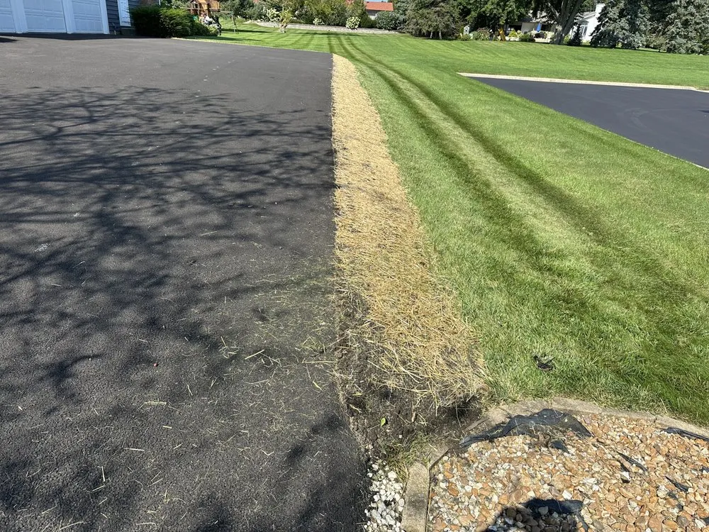 Reliable yard cleanup service in Round Lake Park, IL - Nergel Lawn Service