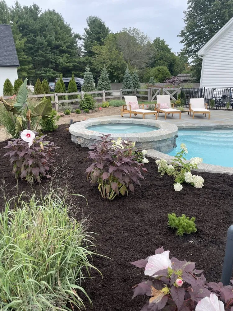 Custom landscape installation in Glastonbury, CT - Neri Services