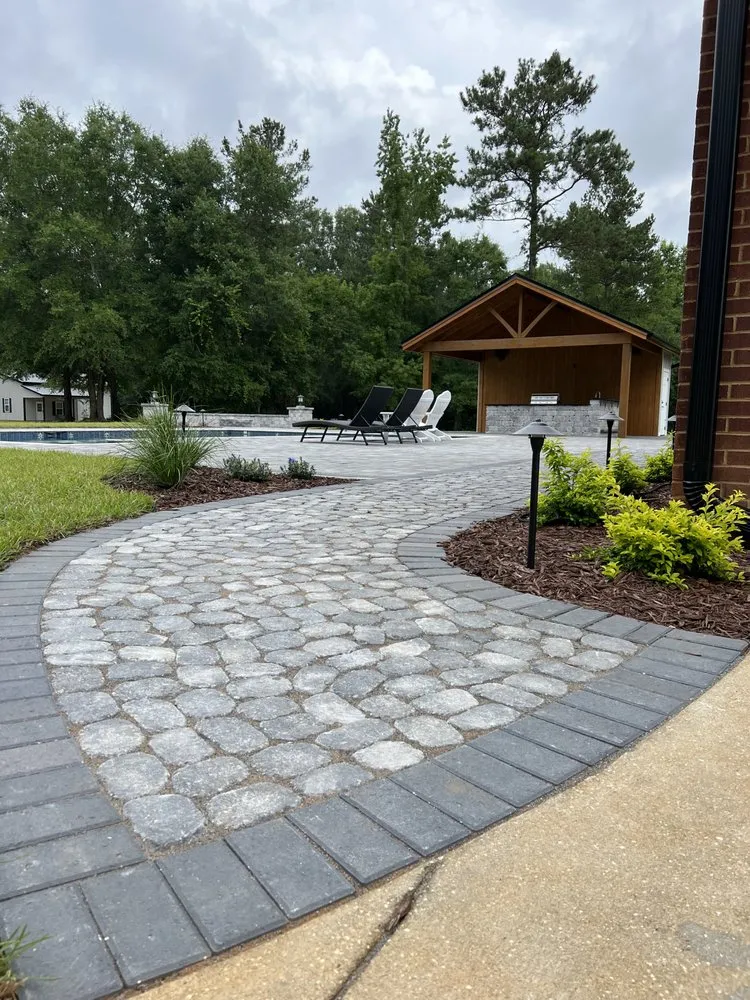 Expert yard cleanup service experts serving Tallahassee, FL - NeSmith Landscapes