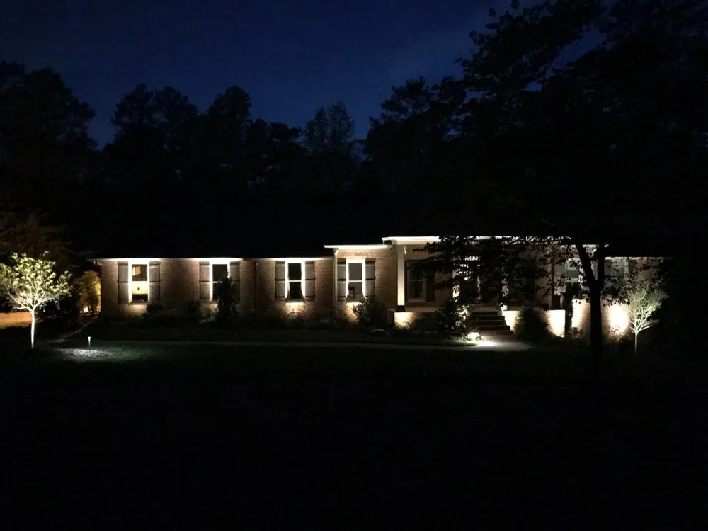 Custom lawn mowing service in Alpharetta, GA - Nestor's Landscape