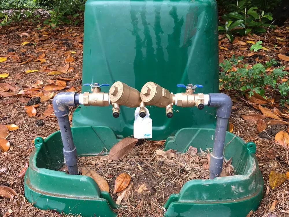 Professional yard cleanup service for beautiful yards in Alpharetta, GA by Nestor's Landscape