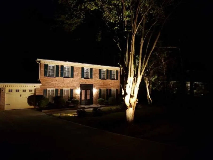 Custom lawn mowing service in Alpharetta, GA - Nestor's Landscape