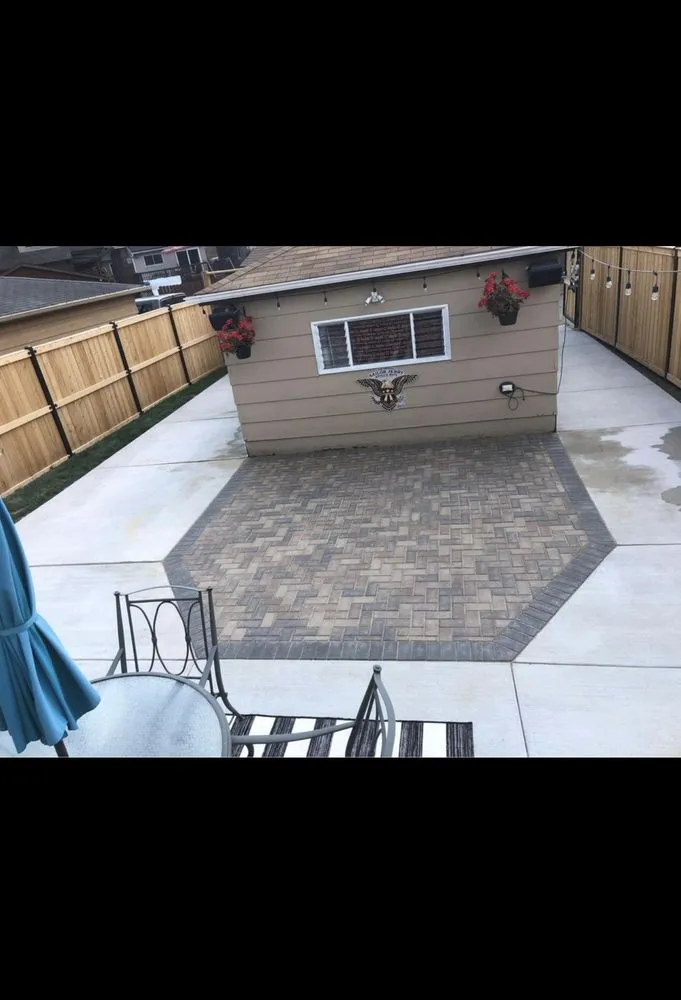 Custom lawn care service for beautiful yards in Chicago, IL by Netos Landscaping