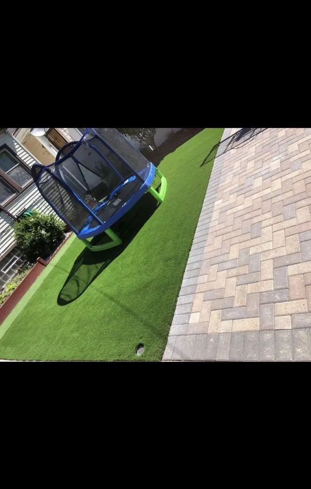 Custom landscaping services experts serving Chicago, IL - Netos Landscaping