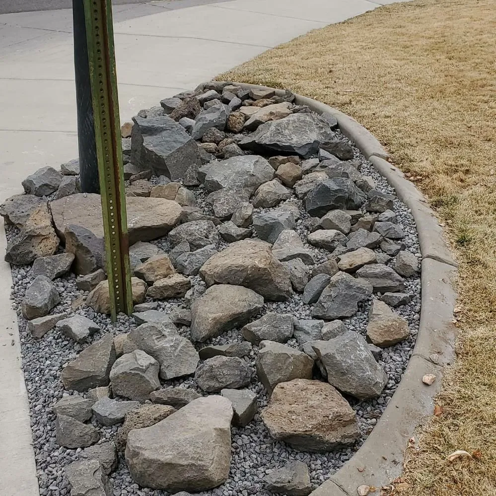 Local yard maintenance experts serving Grand Junction, CO - Netty's Landscaping