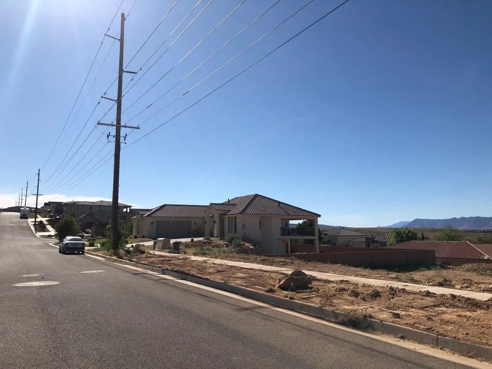 Expert garden landscaping experts serving St. George, UT - Neumann Brothers Landscape