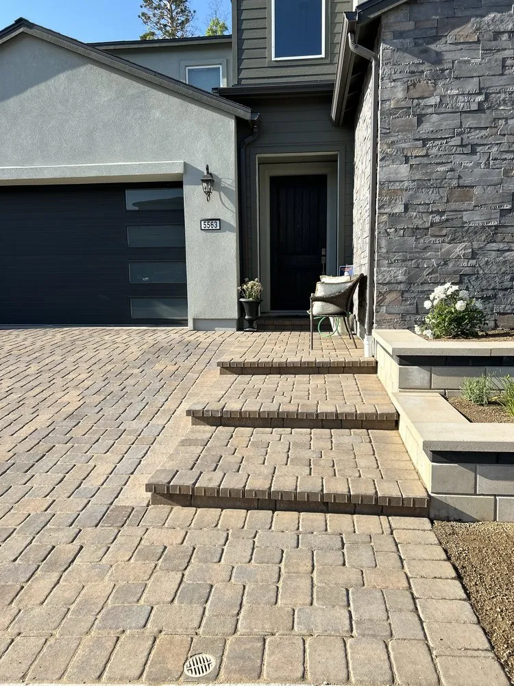 Reliable yard cleanup service experts serving Reno, NV - Nevada Basin Custom Landscaping