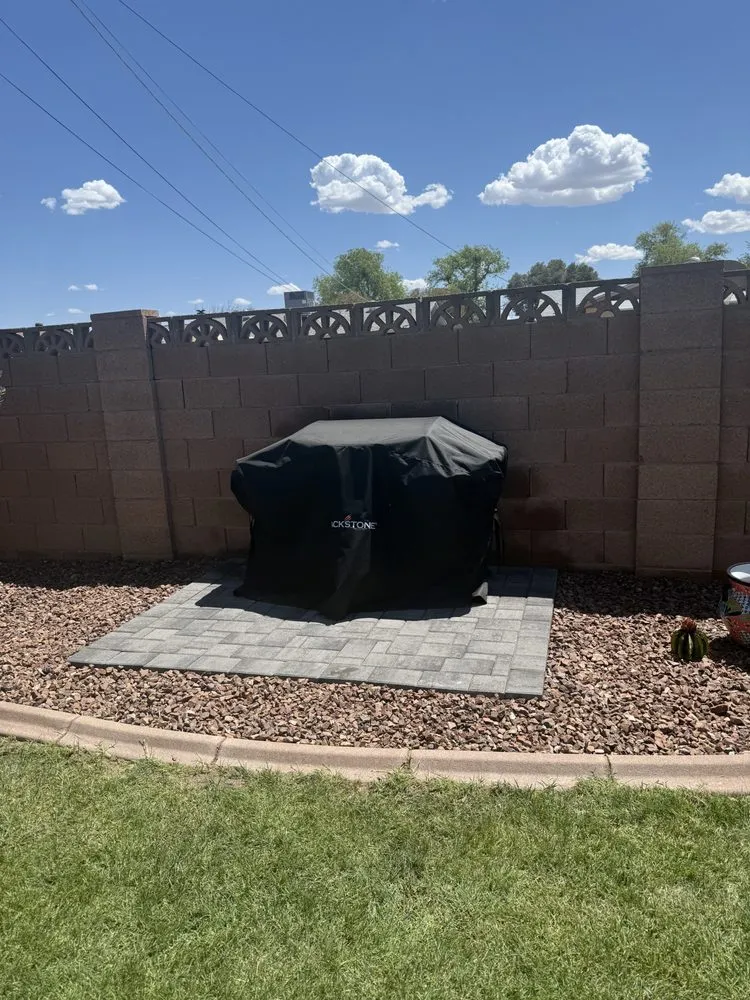 Professional residential landscaping in Phoenix, AZ by Nevarez Landscape