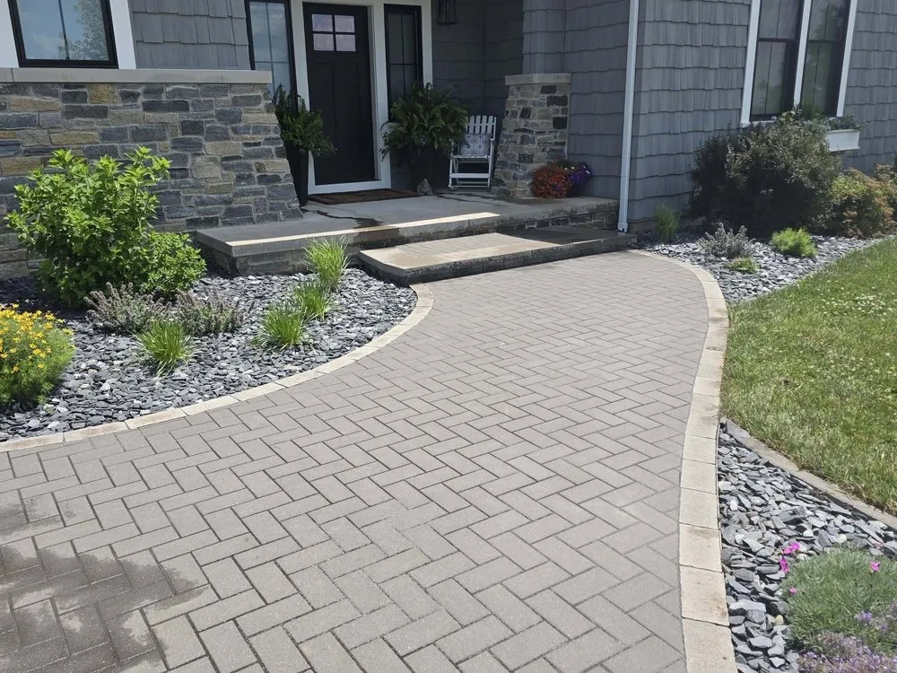 Custom outdoor landscaping for outdoor upgrades in Sunrise Beach, MO by Neverending Landscape