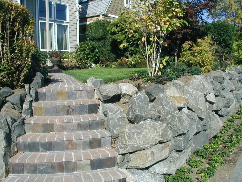 Local garden landscaping in Tukwila, WA by New Beginning Garden and Lawn Care