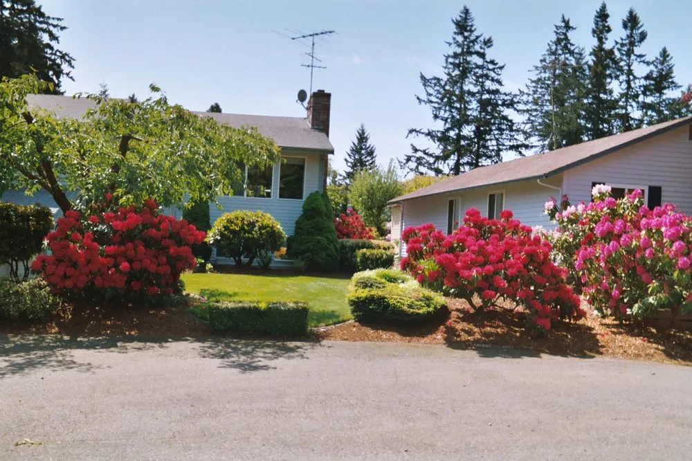 Expert landscape design for residential properties in Tukwila, WA by New Beginning Garden and Lawn Care