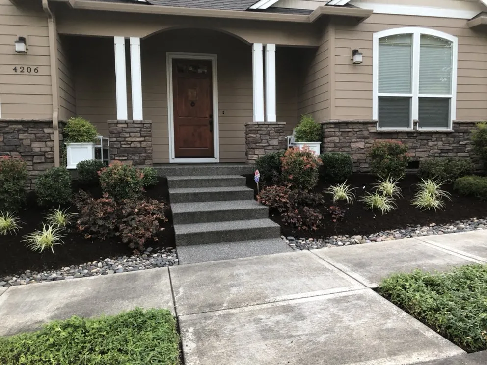Custom garden landscaping with custom design across Vancouver, WA - New Beginning Lawn Services