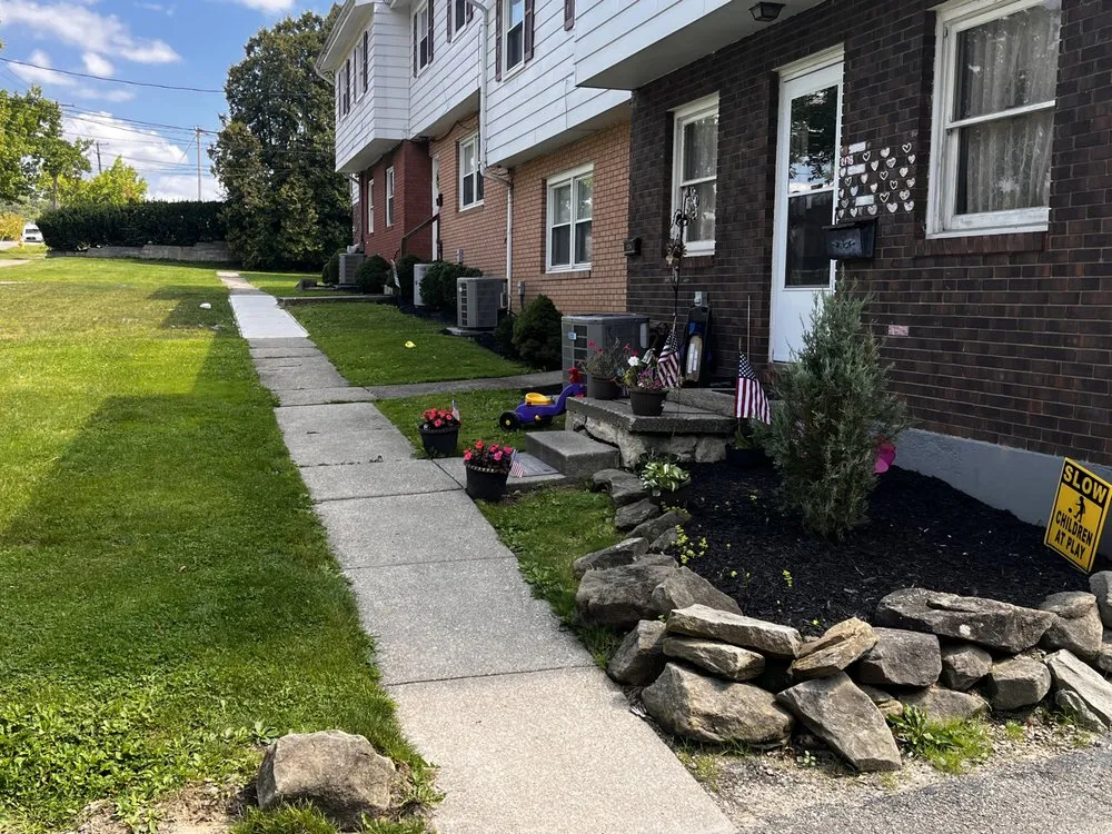 Custom residential landscaping in Cuyahoga Falls, OH - New Beginnings Lawn And Landscape Services