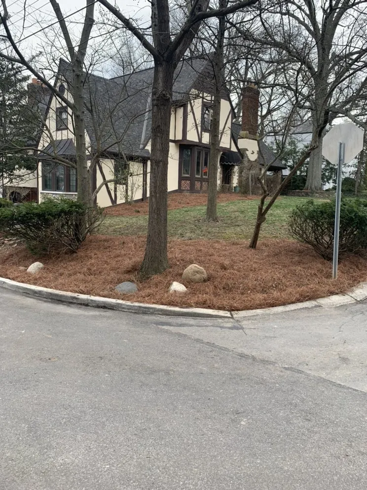 Top-rated garden landscaping in Cincinnati, OH by New Beginnings Lawn Care