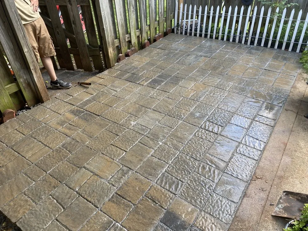 Custom lawn care service in Denver, NC by New bloom Landscaping