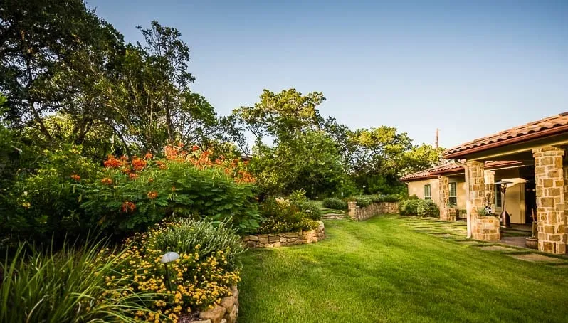 Expert lawn mowing service experts serving New Braunfels, TX - New Braunfels Property Care