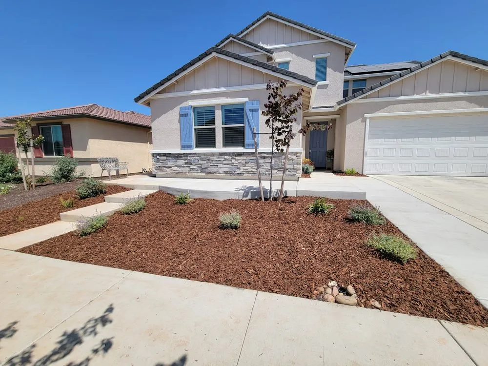 Custom landscaping services in Rancho Cordova, CA by New Concept Landscaping