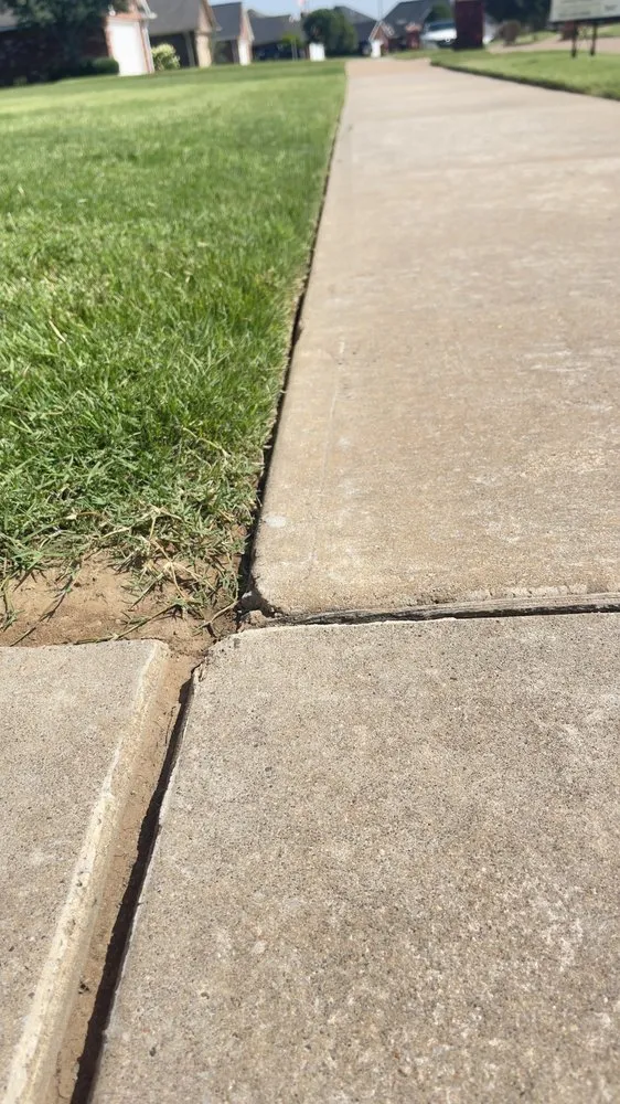 Expert landscaping services experts serving Lawton, OK - New Creation Landscaping