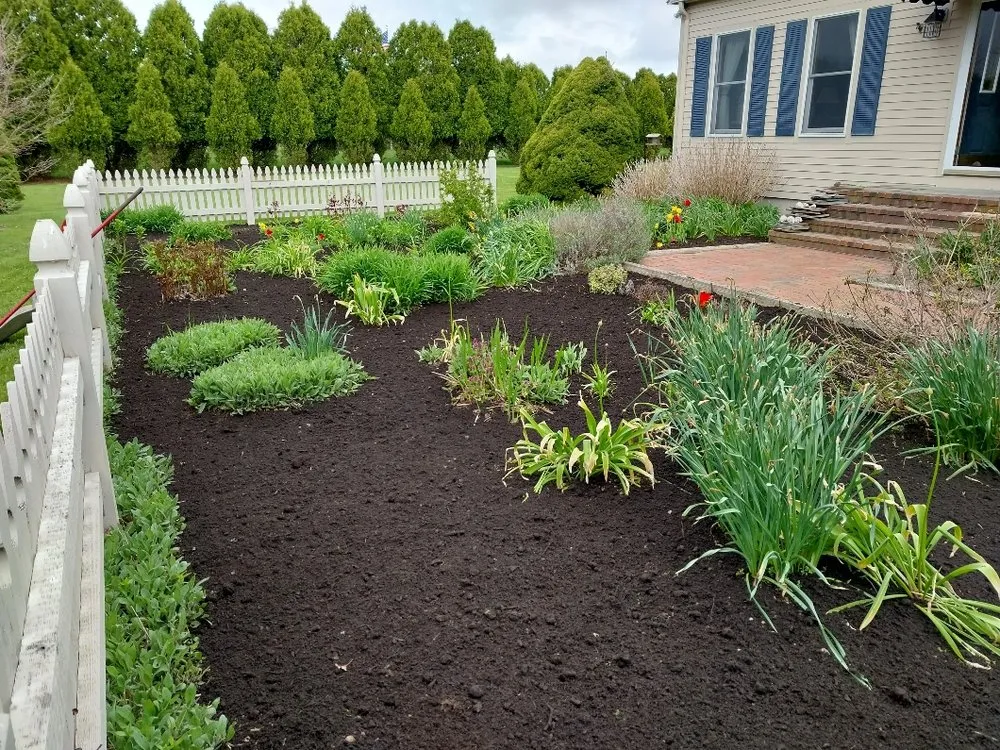 Reliable yard maintenance in Westport, MA - New Cuts Landscaping