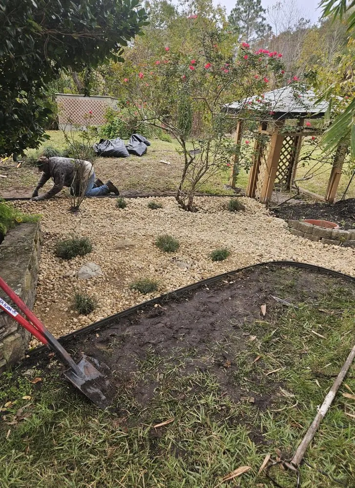 Reliable residential landscaping in Jacksonville, FL - New Cuts on the Block