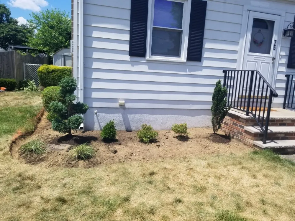 Affordable yard maintenance for beautiful yards in Princeton, NJ by New Day landscaping