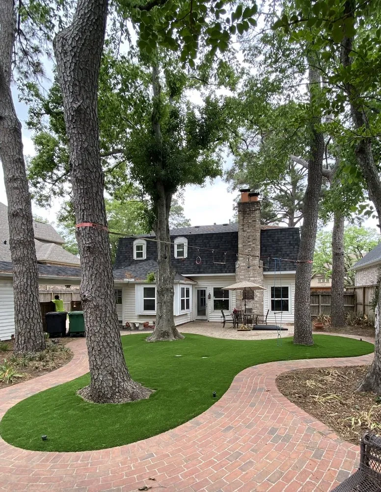 Top-rated landscape design in Rosenberg, TX - New direction landscaping