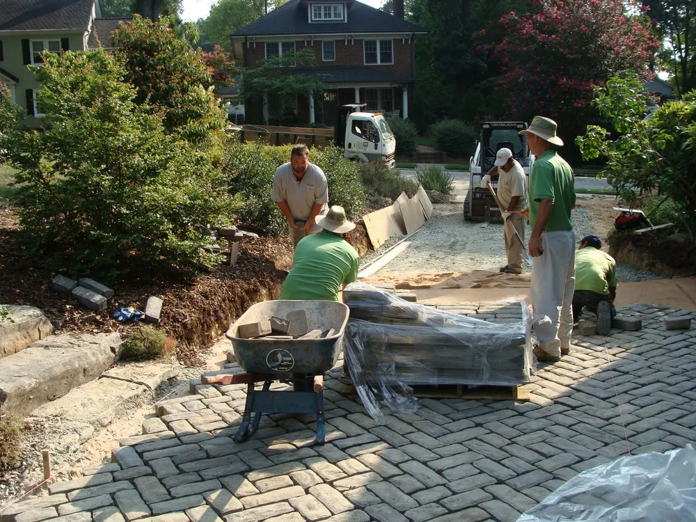 Custom yard cleanup service experts serving Brown Summit, NC - New Earth Designs