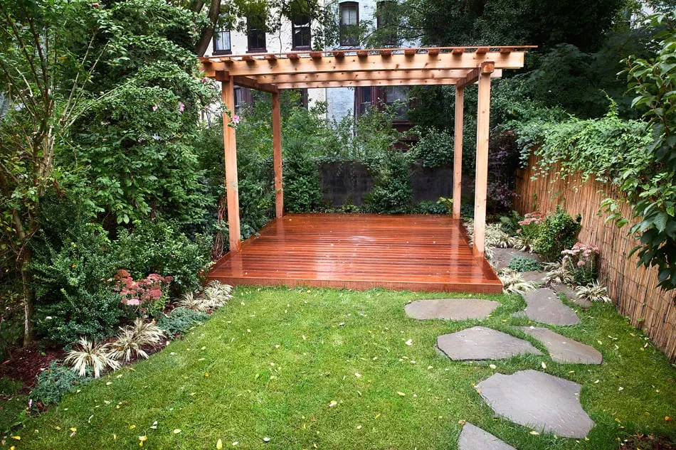 Top-rated landscape installation for year-round maintenance across Brooklyn, NY - New Eco Landscapes