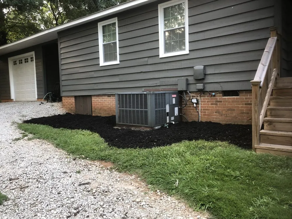 Top-rated yard cleanup service in Taylors, SC - New Eden Landscapes