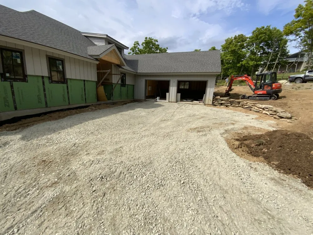 Affordable lawn care service for homes in Taylors, SC by New Eden Landscapes