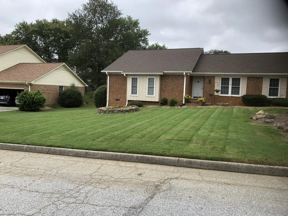 Local garden landscaping in Taylors, SC by New Eden Landscapes