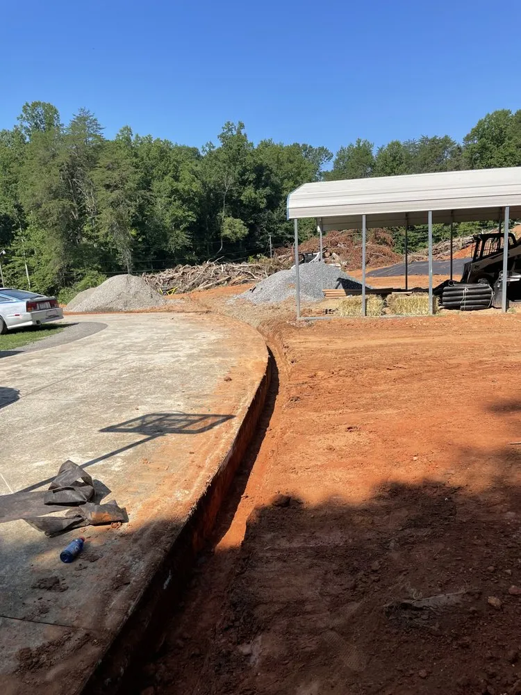 Top-rated lawn mowing service in Julian, NC by New Edge Landscaping