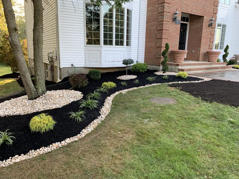 Custom lawn care service in Englishtown, NJ by New Empire Landscaping & Pavers