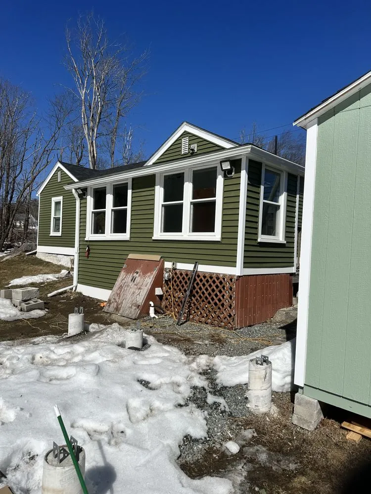 Expert outdoor landscaping experts serving Kingston, NH - New England custom wood turning