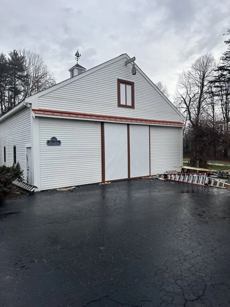 Professional landscape design experts serving Kingston, NH - New England custom wood turning