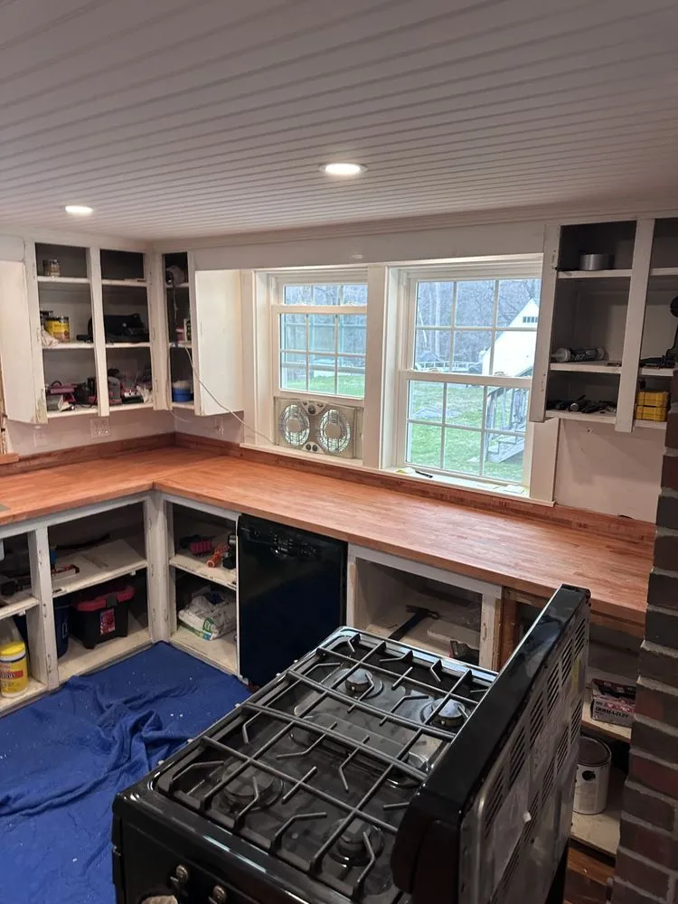 Reliable yard maintenance for year-round maintenance in Kingston, NH by New England custom wood turning