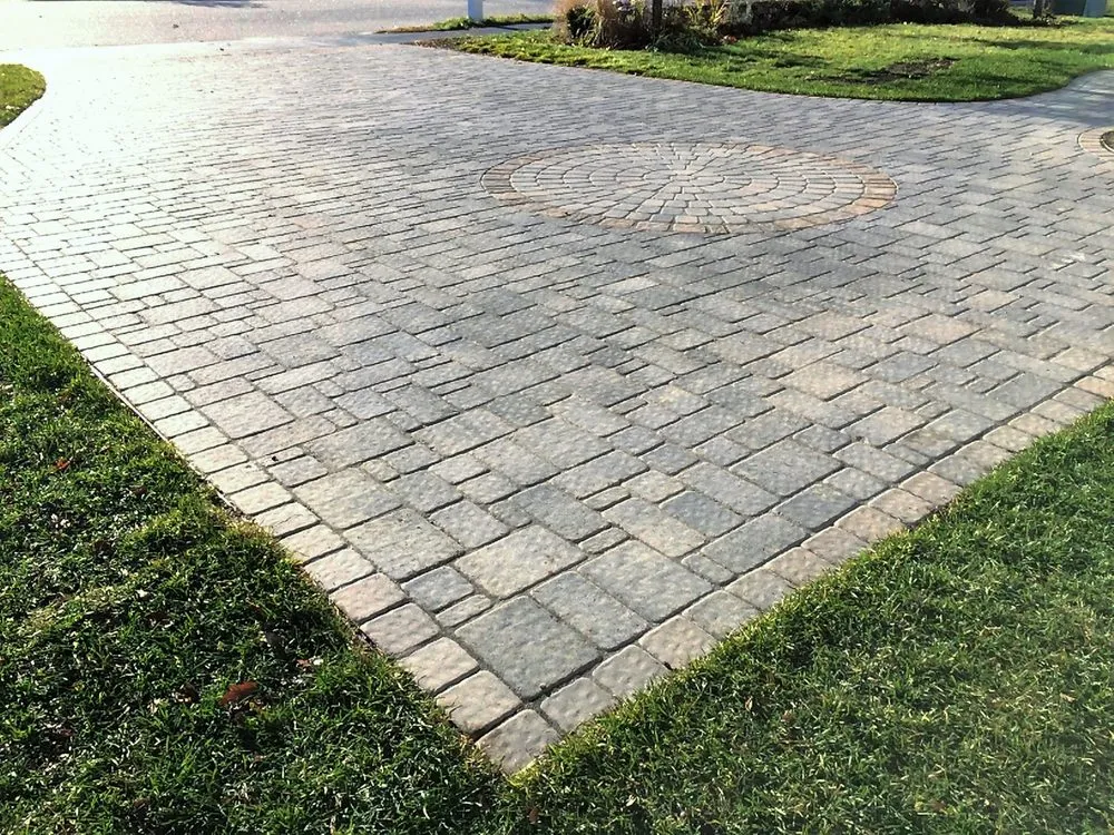 Local yard cleanup service experts serving Falmouth, ME - New England Landscapes