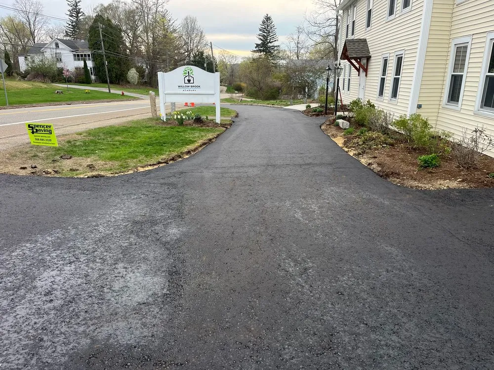 Reliable lawn care service for beautiful yards in Spencer, MA by New England Landscaping