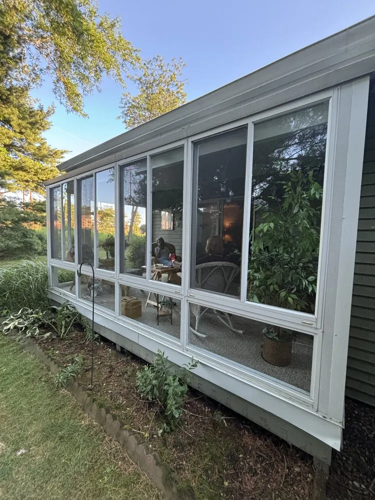 Top-rated lawn mowing service for residential properties across Hartford, CT - New England Natives