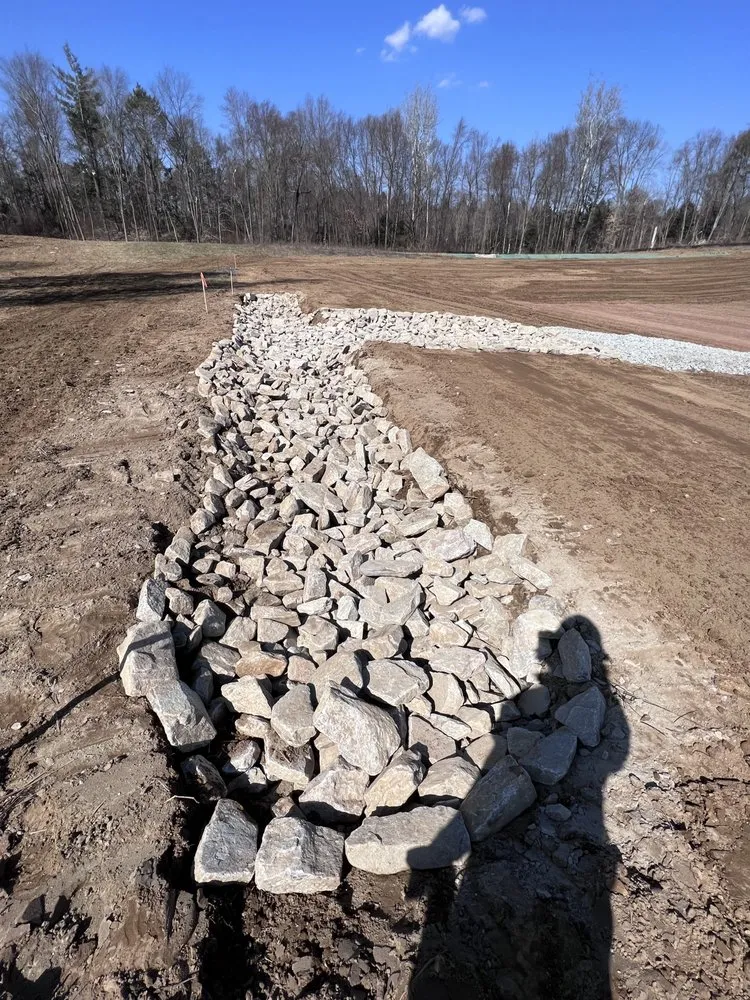 Custom lawn care service in Bloomfield, CT by New England Natives Landscaping