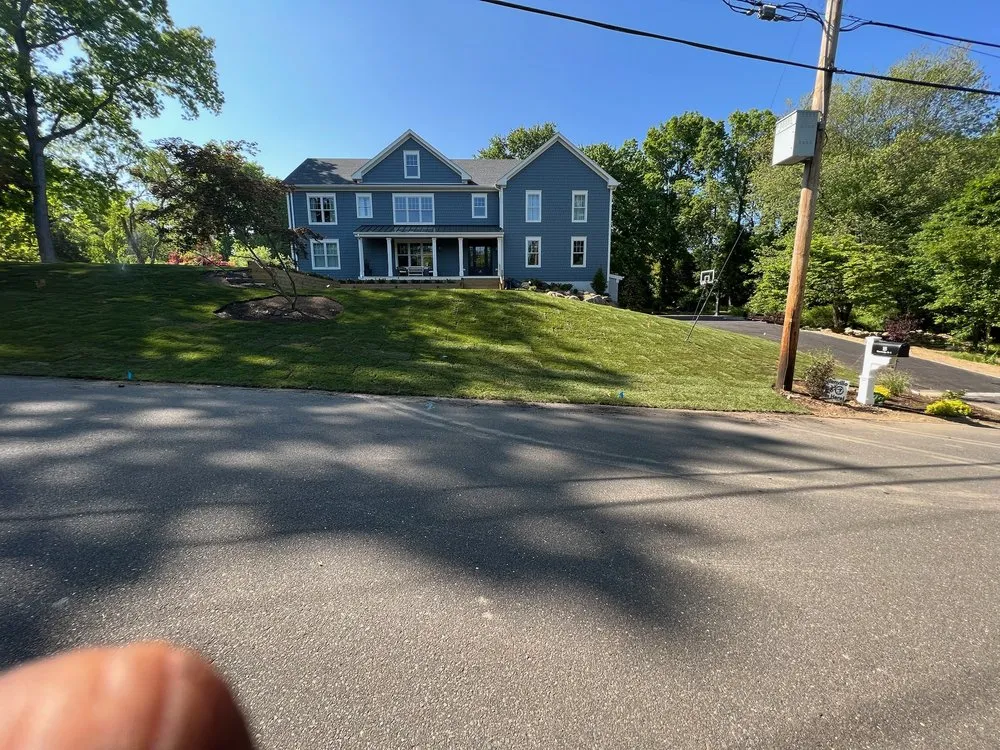 Expert outdoor landscaping experts serving Greenwich, CT - New England Total Landscaping