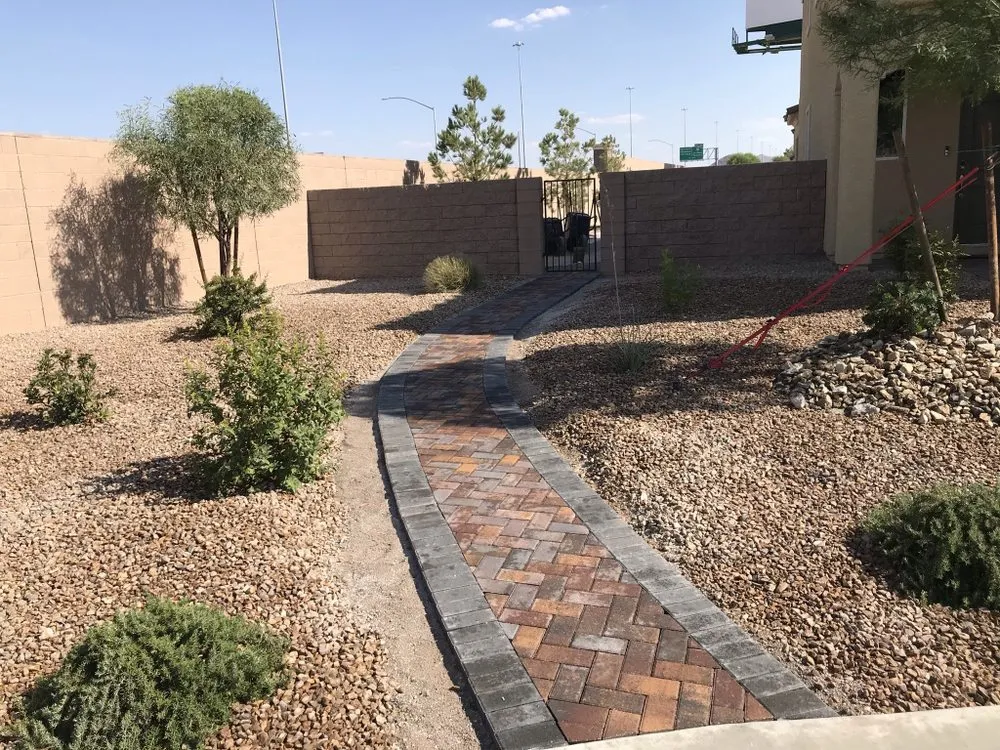 Custom garden landscaping in Las Vegas, NV - New Era Construction