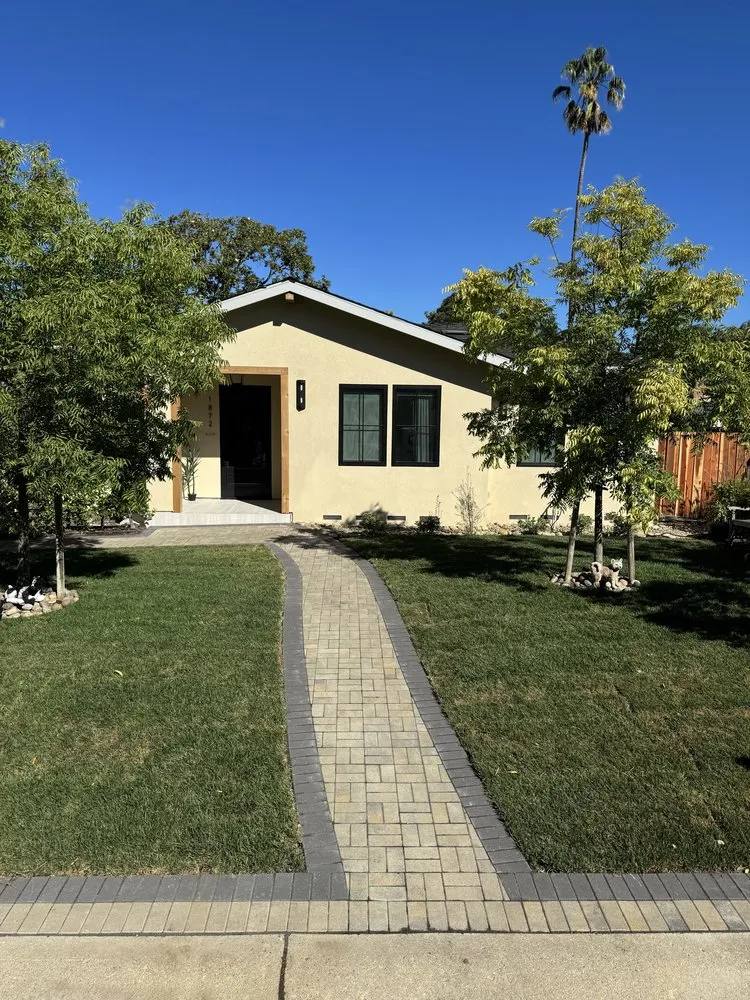 Top-rated outdoor landscaping for year-round maintenance in Palo Alto, CA by New Era Design